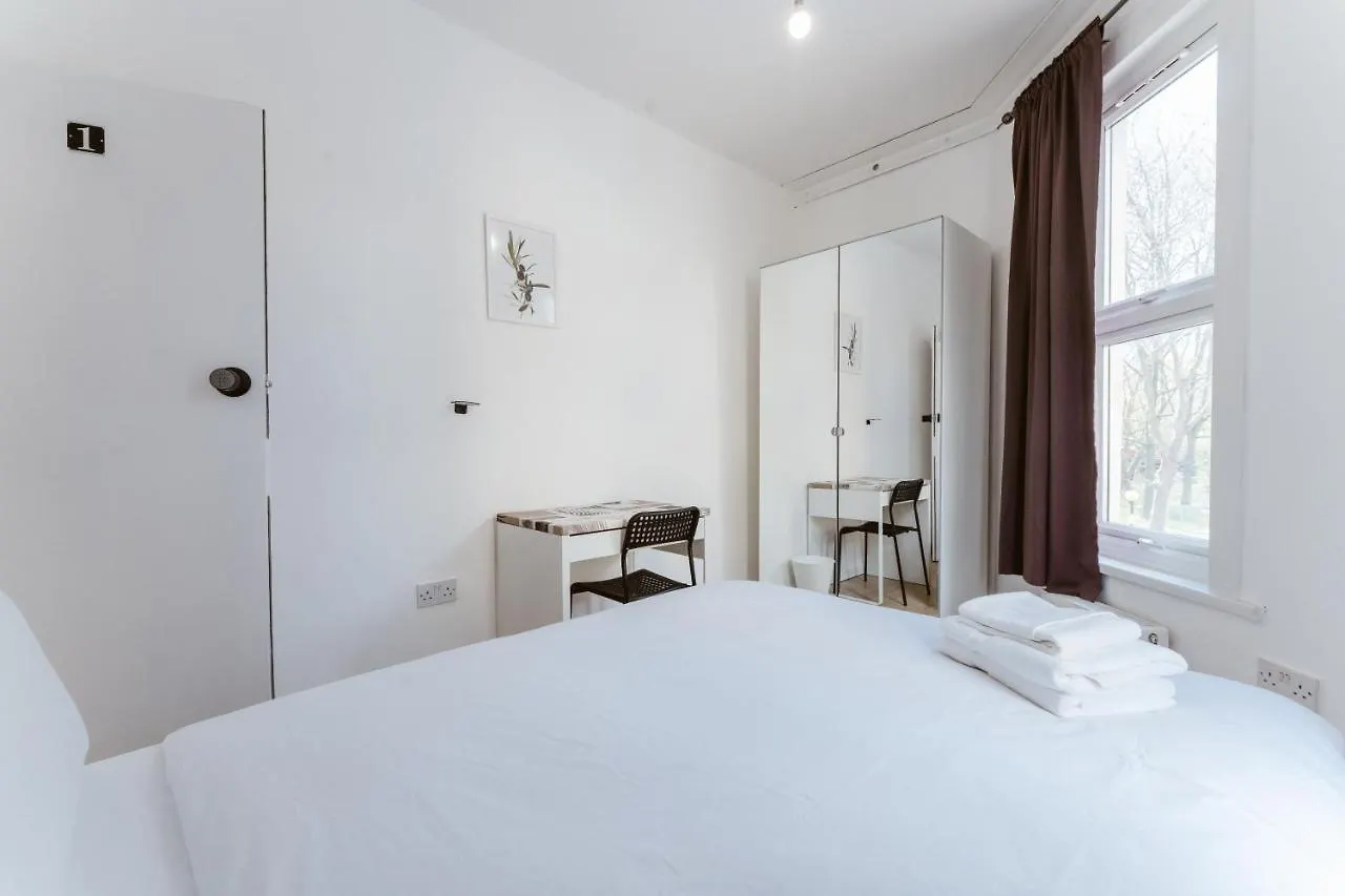Mile End Double Rooms 27 Guest House Londres