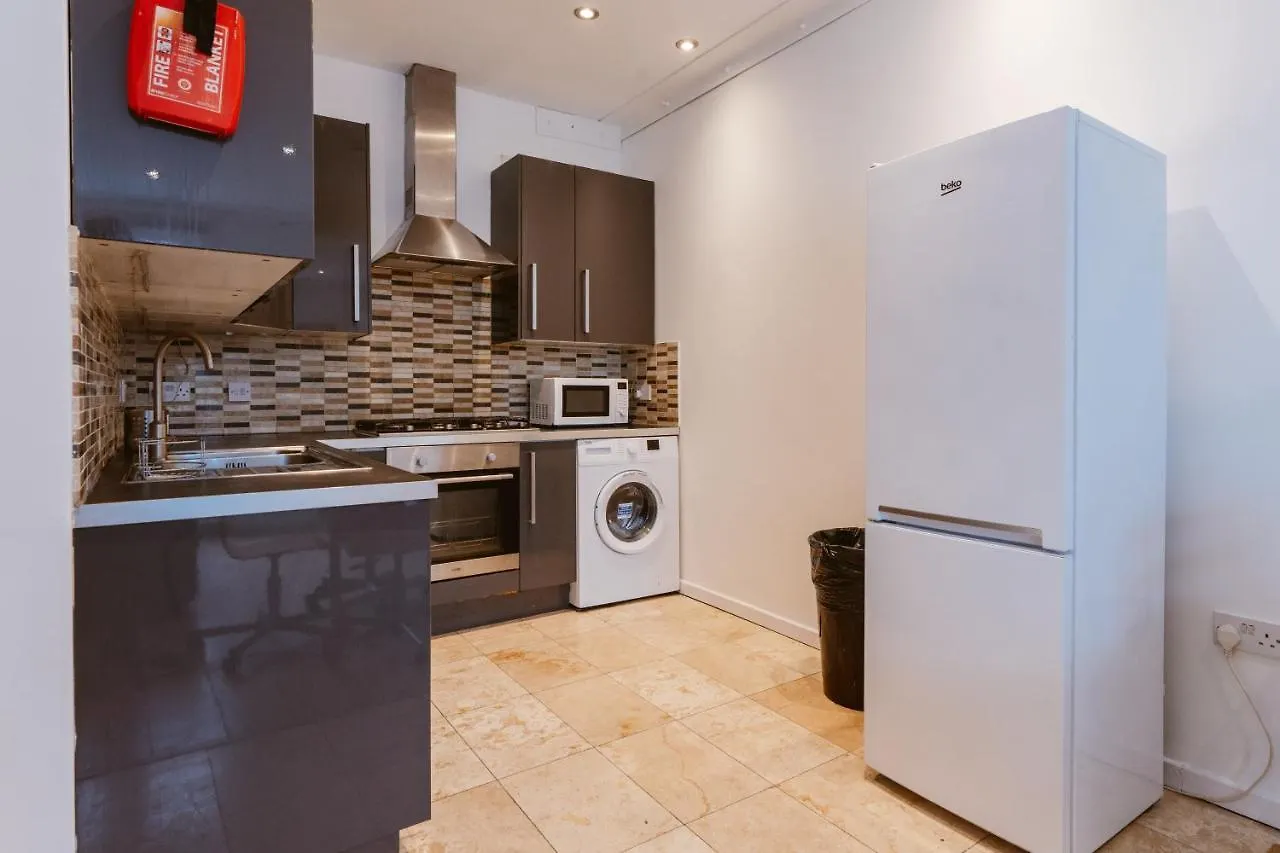 Mile End Double Rooms 27 Guest House Londen 0*,